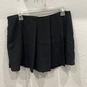 Sophia Rue Skorts -L